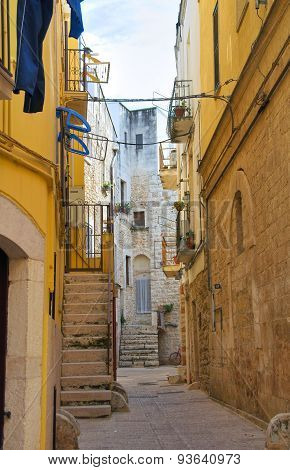 Alleyway. Bitritto. Puglia. Italy.