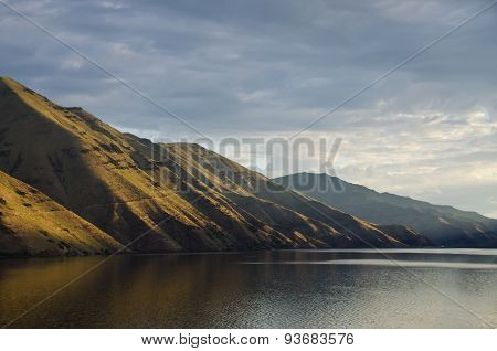Early Morning Sun Rising Across Hells Canyon