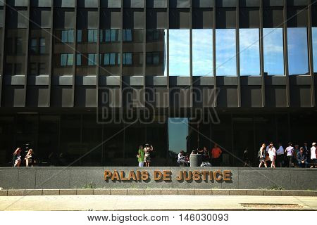 MONTREAL-CANADA 6 sept 2016: Courthouse in Mtl, Quebec.  it's an international style structure, featuring sculpture Allegrocube. It was designed by Montreal architects Pierre Boulva and Jacques David