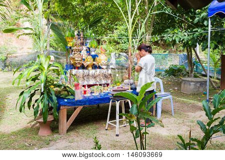 CHIANG RAI THAILAND - SEPTEMBER 1 : unidentified thai people participate Thai traditional rituals on September 1 2016 in Chiang rai Thailand.