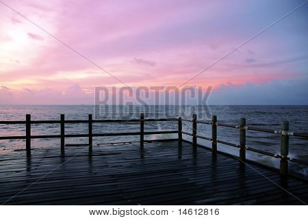 Havet solnedgång. Borneo.