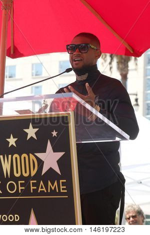 LOS ANGELES - SEP 7:  Usher Raymond at the Usher Honored With a Star On The Hollywood Walk Of Fame at the Eastown on September 7, 2016 in Los Angeles, CA