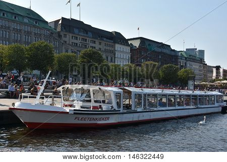 HAMBURG, GERMANY - AUG 26: Boats on Lake Alster in Hamburg, Germany, as seen on Aug 26, 2016. Hamburg was founded at the mouth of Alster river in the 9th century and has been used as a port since.