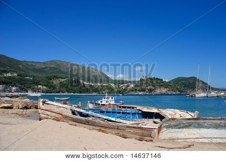 Mostra sulla spiaggia di Valtos