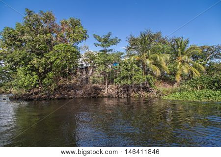 isletas de granada view tourist natural place to visit from Nicaragua
