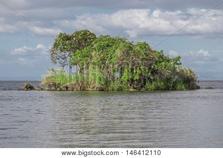 isletas de granada view tourist natural place to visit from Nicaragua