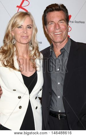 LOS ANGELES - SEP 8:  Eileen Davidson, Peter Bergman at the Young and The Resltless 11,000 Show Celebration at the CBS Television City on September 8, 2016 in Los Angeles, CA