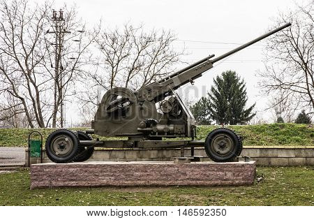 Anti-aircraft machine gun of the World war II. Biggest war campaign of 20th century. Exposed artillery. Weapons theme.