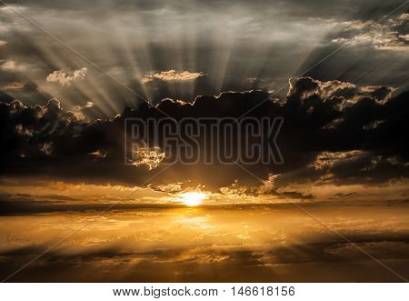 Sunrays
Dramatic sky as the sun hides behind a black cloud.