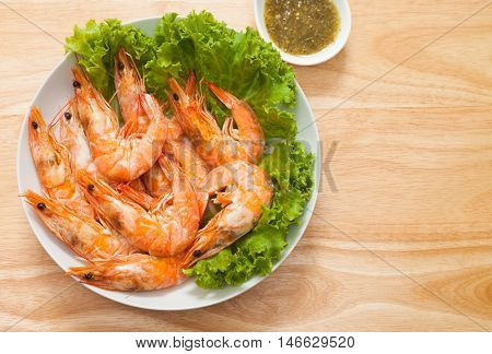 Baked Salted Prawns is sea food for appetizer or meal time