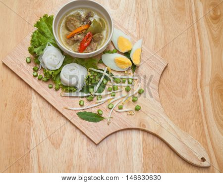 green curry beef with rice noodles is Thai food menu spicy and tasty.