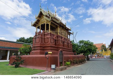 LAMPHUN SEP,4 :This architecture is called 