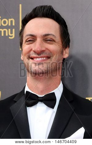 LOS ANGELES - SEP 10:  Stephen Full at the 2016 Creative Arts Emmy Awards - Day 1 - Arrivals at the Microsoft Theater on September 10, 2016 in Los Angeles, CA