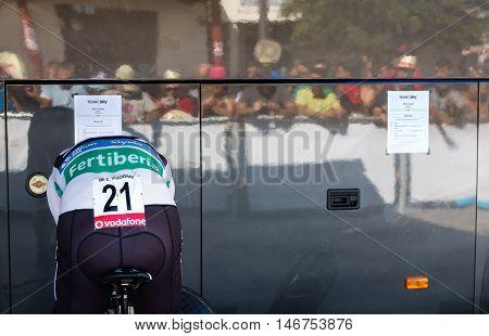 JAVEA - SEPTEMBER 9: Chris Froome warms up for the decisive time trial stage of La Vuelta on September 9, 2016 in Alicante, Spain