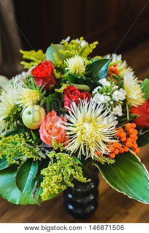 bouquet of apple Chrysanthemum rowan stonecrop anisetree phlox