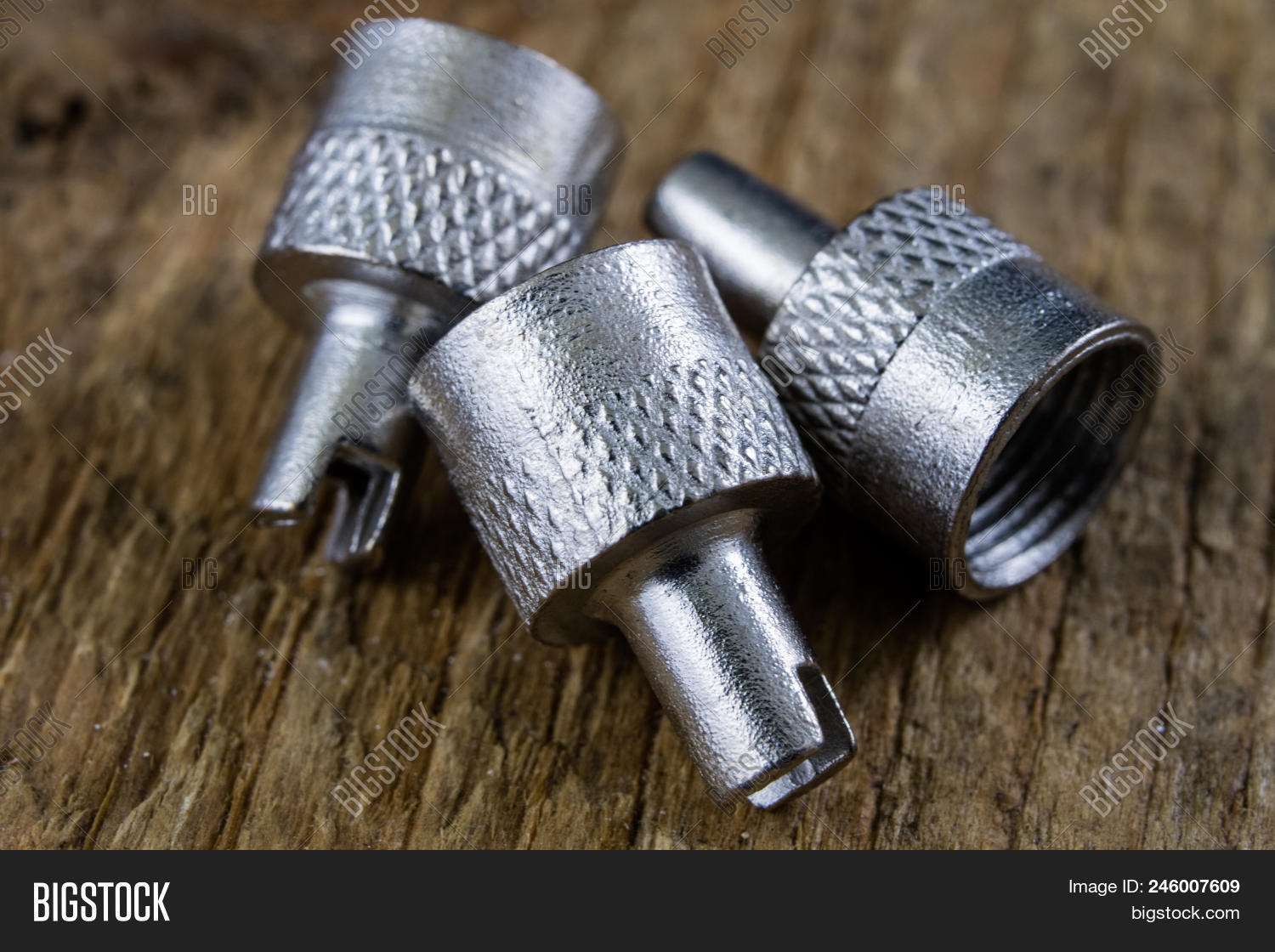 inner tube valve replacement