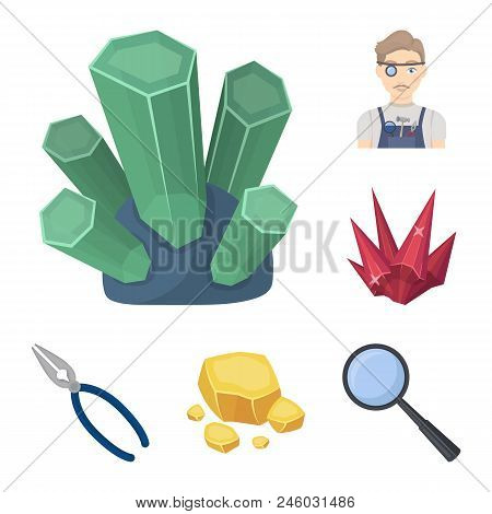Precious Minerals Cartoon Icons In Set Collection For Design. Jeweler And Equipment Vector Symbol St