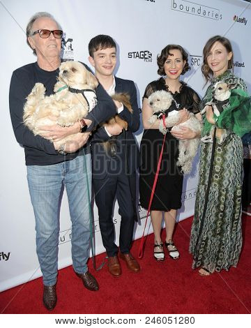 LOS ANGELES - JUN 19:  Peter Fonda, Lewis MacDougall, Kristen Schaal, Vera Farmiga  at the 
