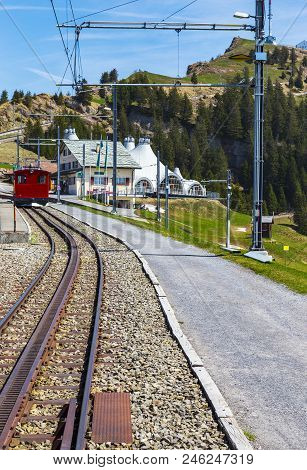 Rigi Bahn Electric Cable Tram  On Rigi Kulm , Alpine Mountain , Taken From Bahn
