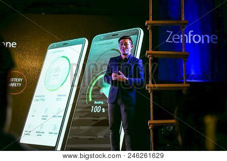Bangkok, Thailand - January 11, 2018: Asus Zenfone Max Plus, The Latest Android Smartphone For Mediu