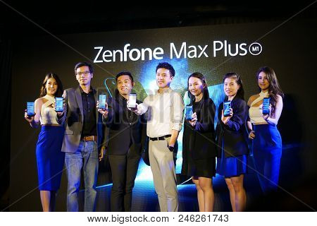 Bangkok, Thailand - January 11, 2018: Asus Zenfone Max Plus, The Latest Android Smartphone For Mediu