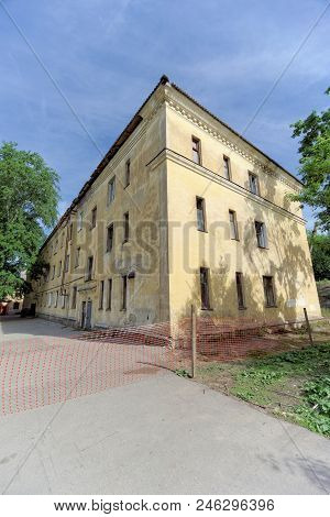 Nizhny Novgorod, Russia. - May 24.2018. Residential Brick Three-storey House On Kerch Street 5. Phot