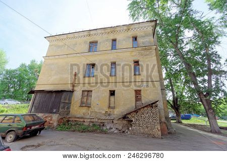Nizhny Novgorod, Russia. - May 24.2018. Residential Brick Three-storey House On Kerch Street 5. Phot