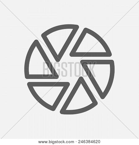 Focus Icon Line Symbol. Isolated Vector Illustration Of  Icon Sign Concept For Your Web Site Mobile 
