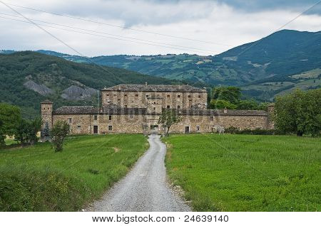 Château de Golaso. Varsi.Emilia-Romagne Italie.