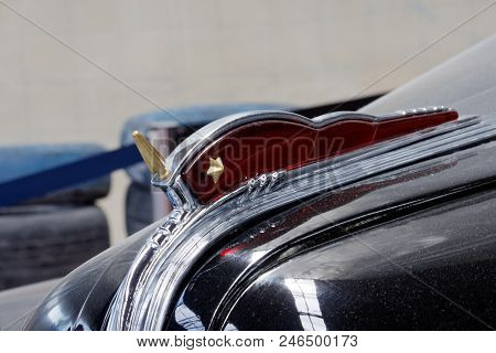 Kharkiv, Ukraine - May 19, 2018: Close Up Of The Hood Ornament Of Retro Car Black Zis-110 Manufactur