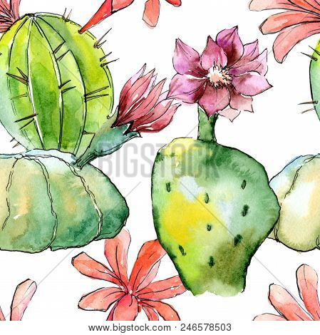 Green Tropical Cactus. Floral Botanical Flower. Seamless Background Pattern. Fabric Wallpaper Print 