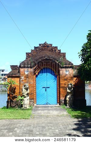 Beautiful Magnificent Temple At Lombok Sumbawa Ntt Indonesia