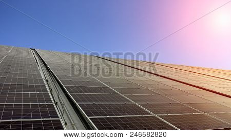 Concept Solar Farm, An Alternative Energy Cell For The Future.