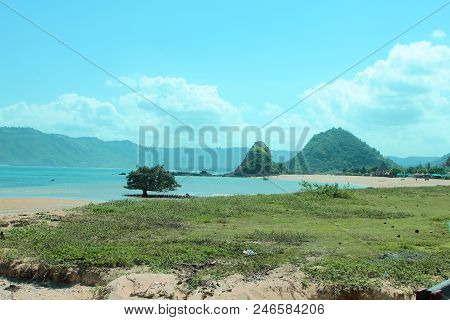 Beutiful View At Kuta Beach At Lombok Ntt Indonesia