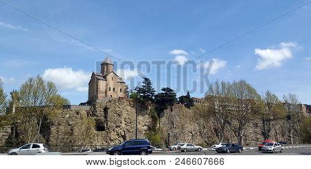 Tbilisi, Georgia - April 13, 2016: Metekhi St. Virgin Church And King Gorgasali Statue Over Kura Riv