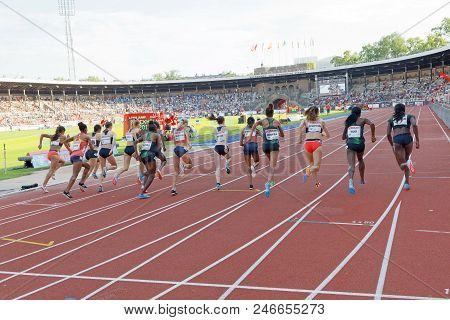 Stockholm, Sweden - Jun 10, 2018: Start Of The 1500m Women Competition In Iaaf Diamond League Bauhau