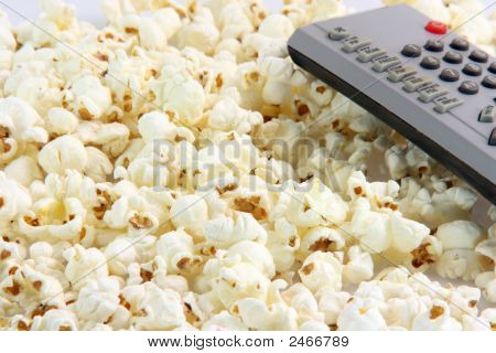 Palomitas de maíz y detalle de Control remoto