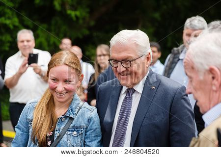 Federal President Of Germany Walter Steinmeyer At A Public House At Villa Hammerschmidt