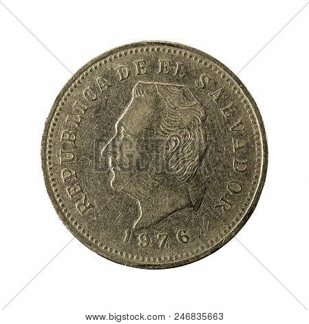 5 Salvadoran Centavo Coin (1976) Reverse Isolated On White Background