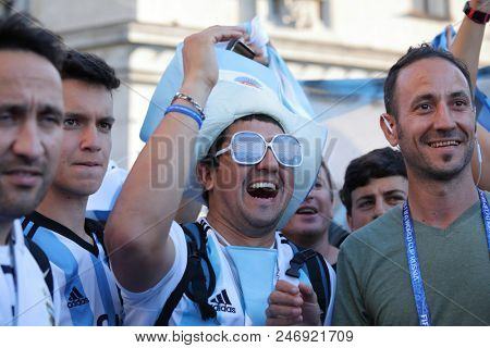 ST. PETERSBURG, RUSSIA - JUNE 25, 2018: Argentinian football fans at a hotel where national team player Lionel Messi is stayed, on the day before FIFA World Cup 2018 match Argentina vs Nigeria