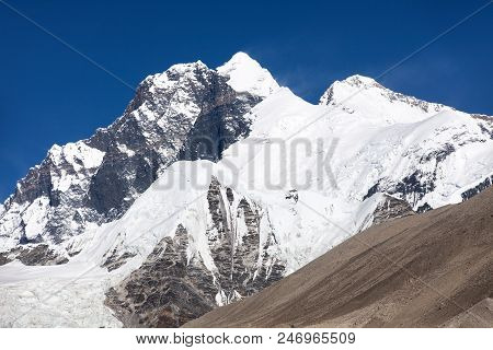 View Of Everest Lhotse And Lhotse Shar From Makalu Barun Valley, Nepal Himalaas Mountains