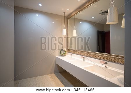 Public Empty Restroom With Washstands Mirror,public Toilet