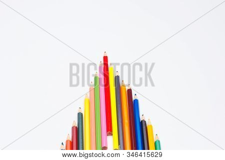 Colored Pencils, Color Gamut