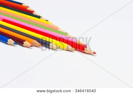 Colored Pencils, Color Gamut