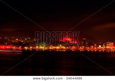 Rhein Flammen içinde