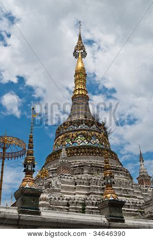 タイ寺院の仏塔