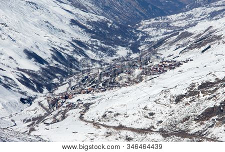 Les Menuires View Valley Dust Mood Sunset With Snowy Mountain Landscape France Alpes