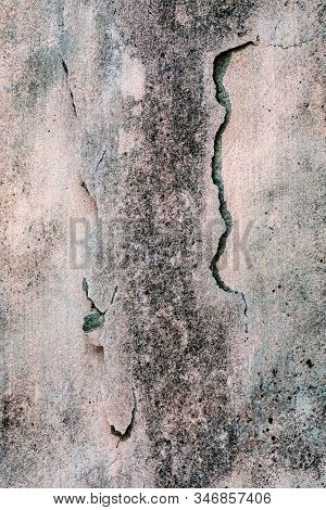Concrete Building Cracks After Severe Earth Quake