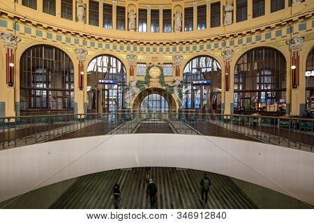 Prague, Czechia - October 31, 2019: Historical Hall Of Praha Hlavni Nadrazi Train Station, In Prague