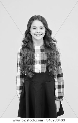 Curve Soft Curl Tong. Curly And Happy. Small Smiling Child Curly Hairdo. Perfect Curly Hairstyle. Di